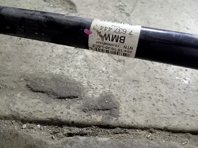 Піввісь задня, права 7637444 BMW
