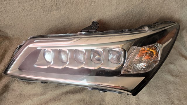 Фара основна ліва Акура MDX III