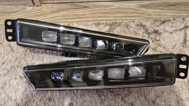 Туманка права 33900TMET01 HONDA