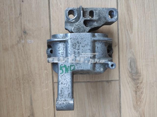 Передня опора двигуна 5N0199262D VAG