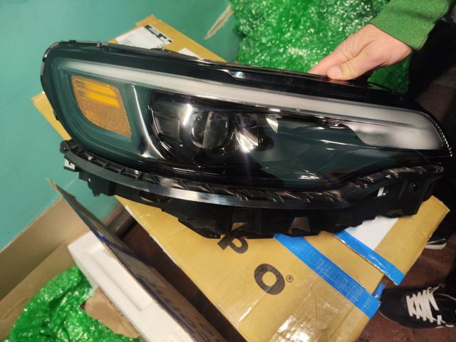Фара комбінована, передня 68275944AH CHRYSLER