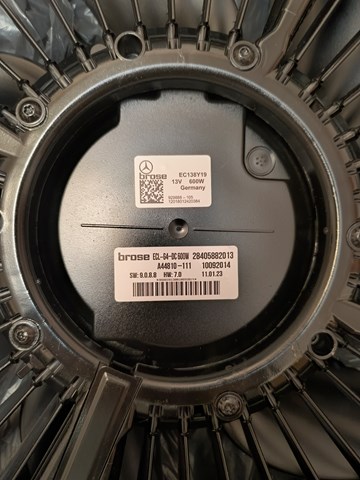 Вентилятор A0999062500 MERCEDES