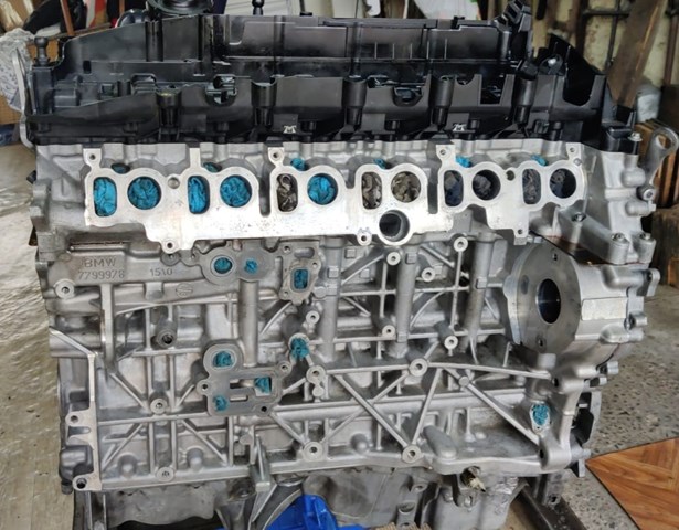 Мотор в зборі 11002180691 BMW