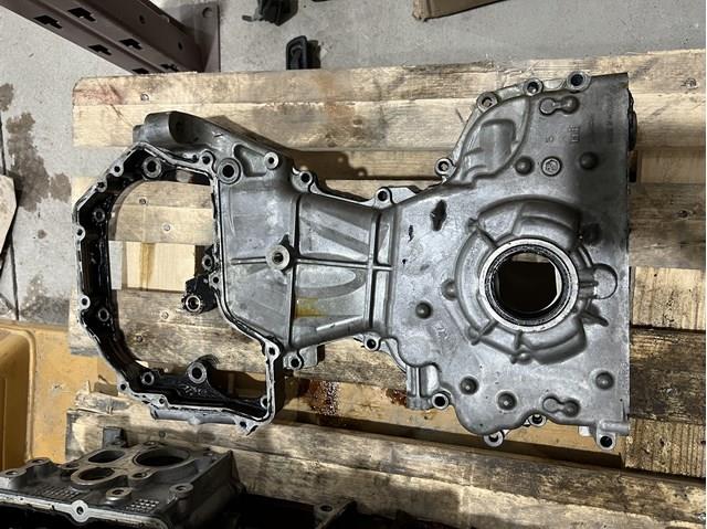 Кришка двигуна передня 135003TA1C NISSAN