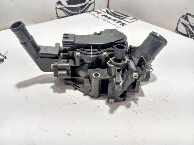 Корпус термостата 212506RC1A NISSAN