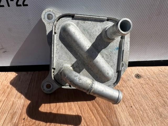 Радіатор масляний 213056CA0A NISSAN