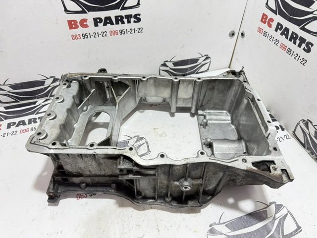 Піддон масляний картера двигуна, верхня частина 215102F004 HYUNDAI