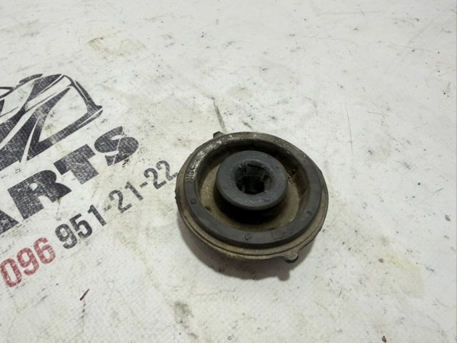 Подушка радіатора охолодження, нижня 25336C5000 HYUNDAI