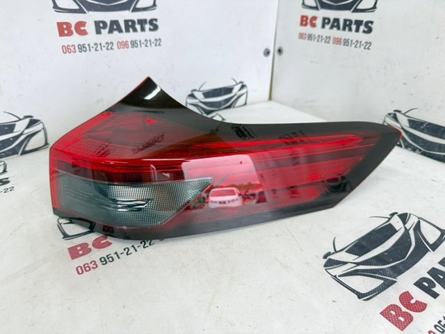Фара задня права зовнішня 265506RR0D NISSAN