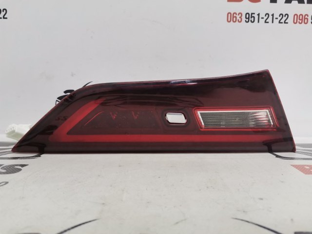 Задня ліва внутрішня фара 265555CA1A NISSAN