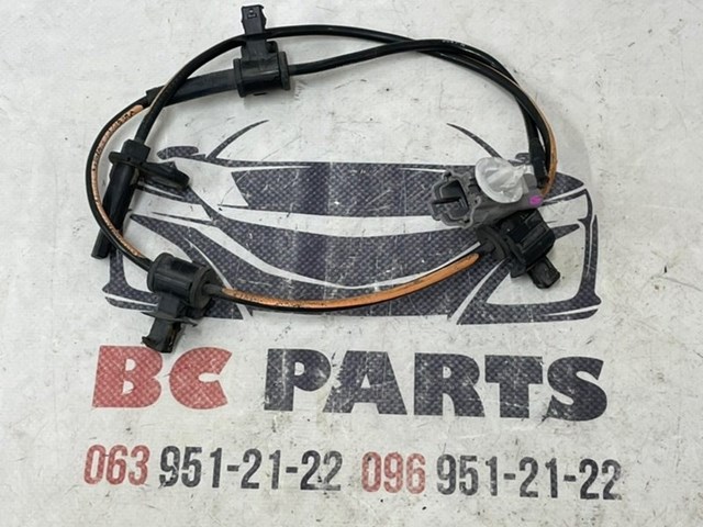 Датчик ABS задній правий 27540AL08A SUBARU