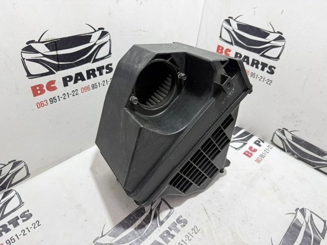 Корпус повітряного фільтра 28110D3200 HYUNDAI