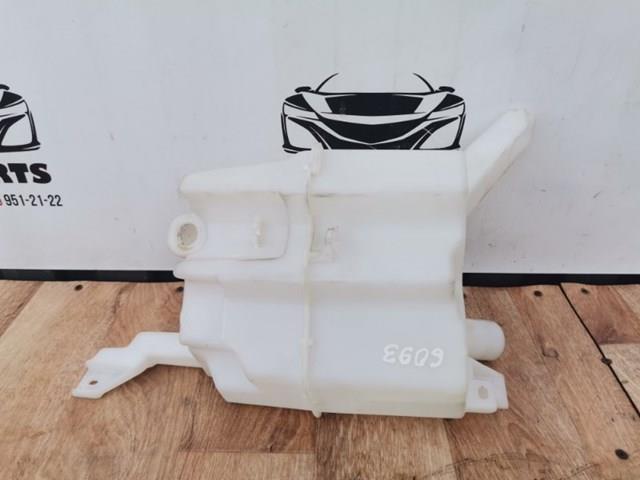 Бачок омивача скла 289106MA1A NISSAN