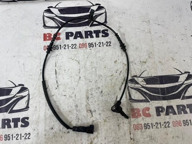 Датчик АБС (ABS) задній 42808343 GM