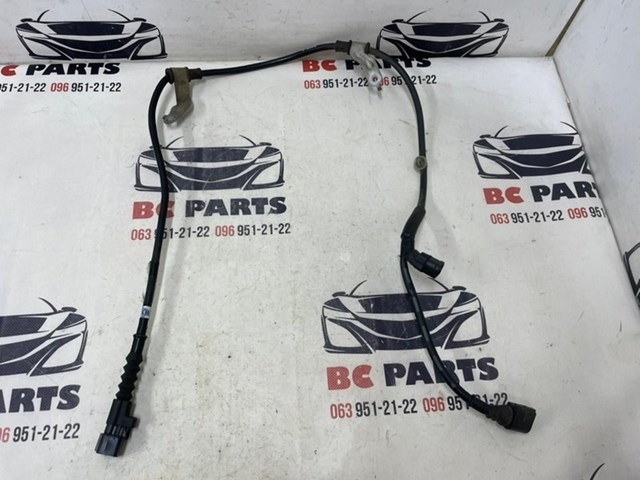 Датчик АБС (ABS) передній, правий 47510TLAA03 HONDA