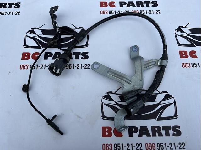 Датчик ABS задній правий 479A66RR0A NISSAN