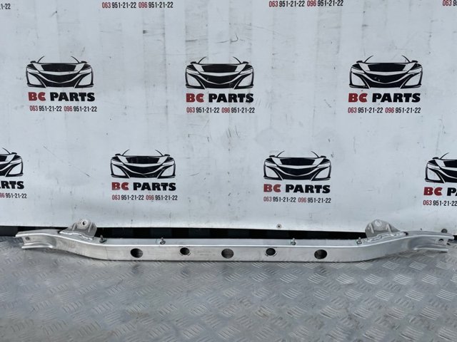 Кузовна розпірка 4M0805645B VAG