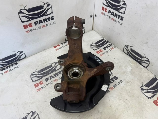Цапфа поворотна права 51211TZ5A00 HONDA
