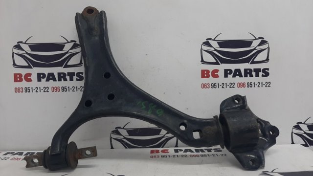 Правий важіль передній нижній підвіски 51350TZ3A01 HONDA