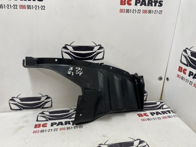 Підкрилок заднього крила, правий 5370A758 MITSUBISHI