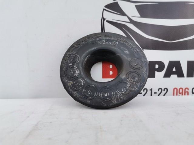 Проставка (гумове кільце) пружини задньої, верхня 5Q0512149B VAG