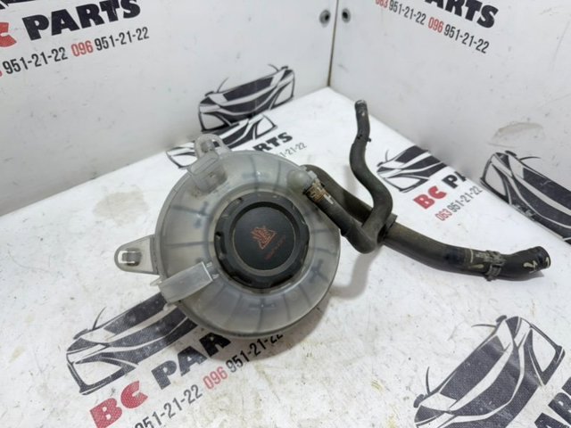 Бачок розширювальний 5QM121407E VAG