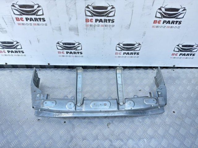 Підсилювач бампера переднього 6400G576 MITSUBISHI