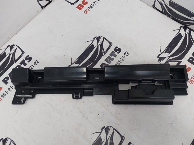 Опора порога (кріплення) 7256917 BMW