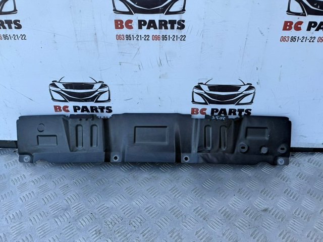 Захист заднього бампера 747984BA0A NISSAN