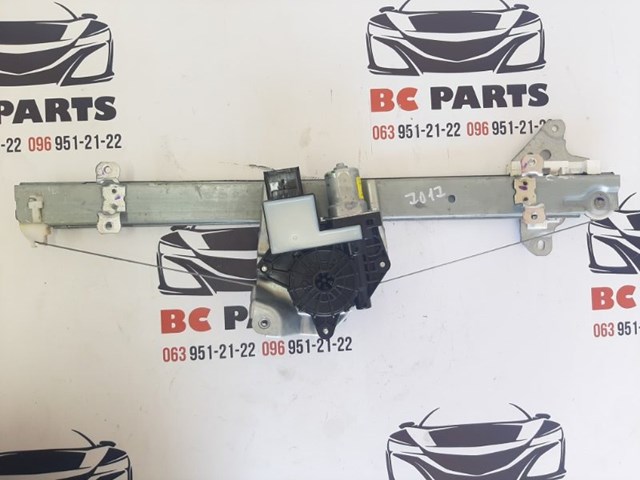 Двигун склопідіймача двері передньої, лівої 807516RR1B NISSAN