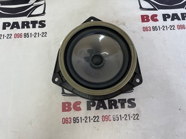 Динамік задньої двері 861600E170 TOYOTA