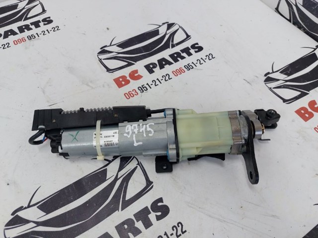 Стійка задніх дверей 8R0827851D VAG
