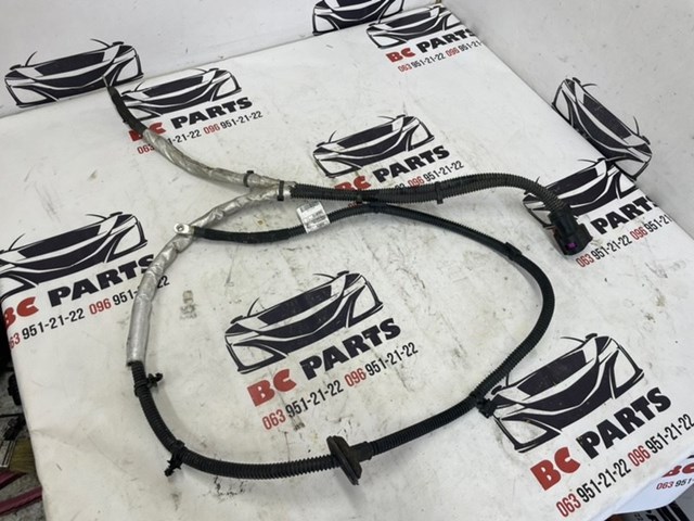 Джгут проводів рульової рейки Servotronic 8R1971111B VAG