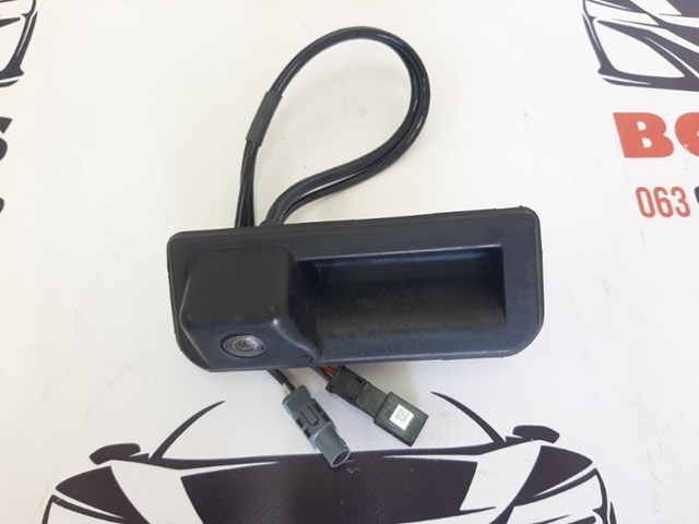 Камера системи забезпечення видимості 8W8827566D VAG
