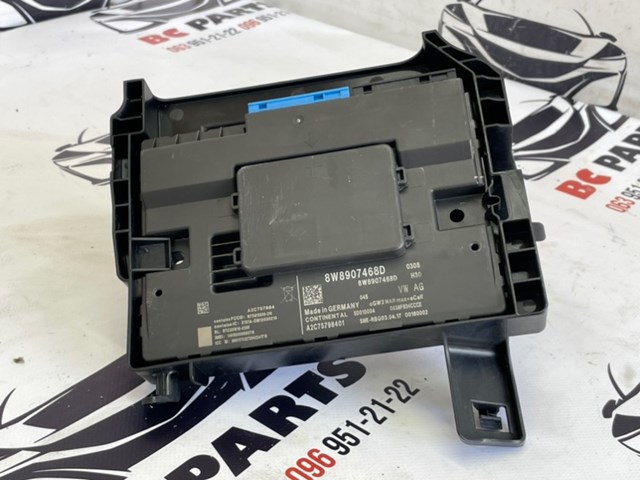Прилади й апаратура діагностики 8W8907468D VAG