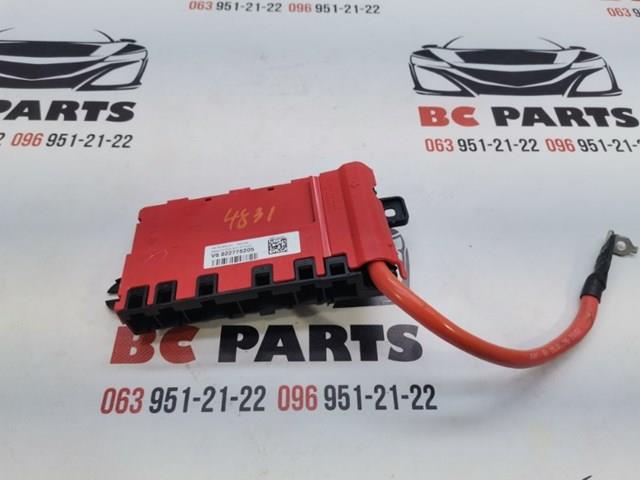 Коробка запобіжників 922775205 BMW