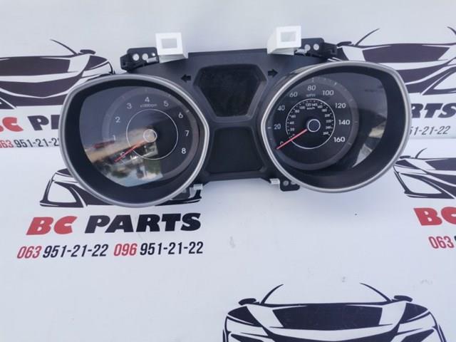 Панель приладів 940043Y010 HYUNDAI