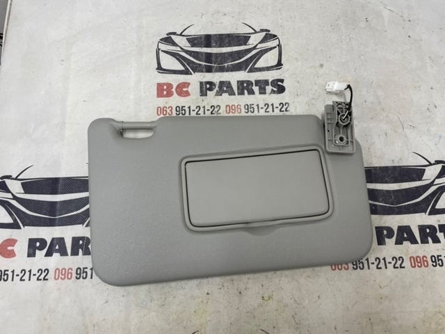 Козирок протисонячний 964005RL1A NISSAN