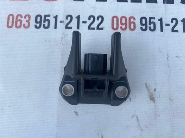 Датчик Ейрбег передній 98231AG01A SUBARU