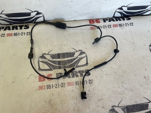 Датчик АБС передній BCKA4370X MAZDA