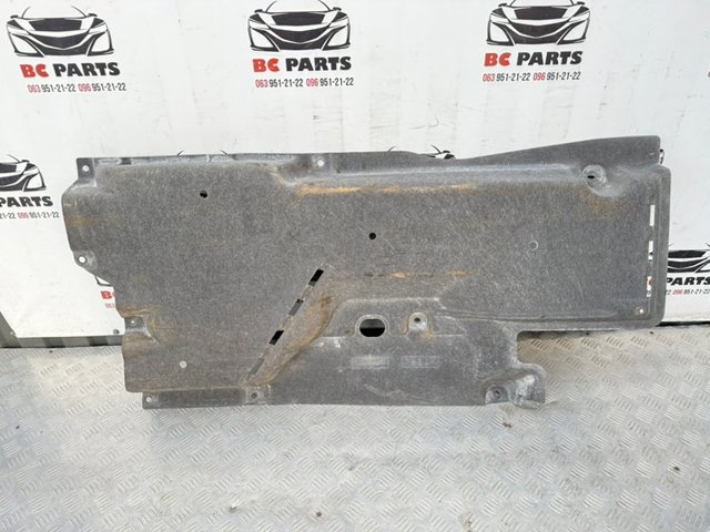 KB7W561Z0B Mazda