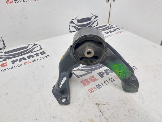 Подушка (опора) двигуна, задня MN101387 MITSUBISHI