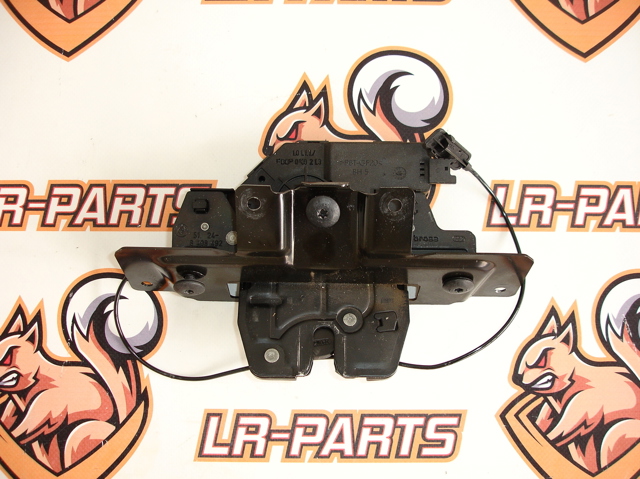 Замок дверей багажника 3H4244670AB LAND ROVER