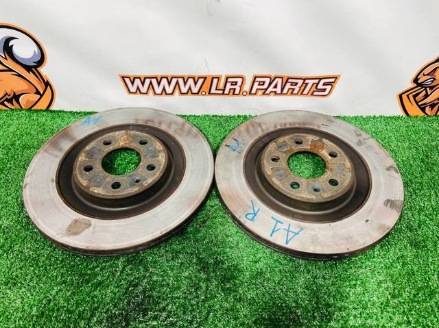 Задні дискові гальма 8W0615601E VAG