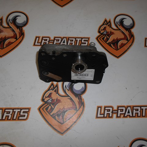 Радіатор масляний JDE38250 JAGUAR
