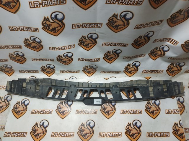 Кронштейн бампера заднього, центральний LR013862 LAND ROVER