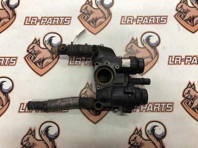 Кожух термостата LR022695 LAND ROVER