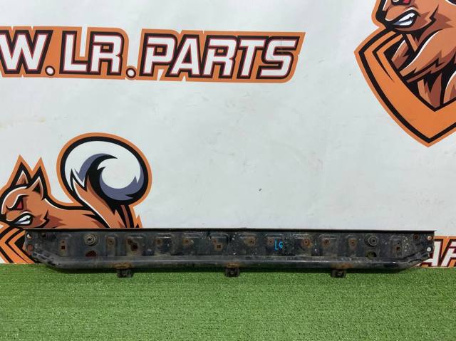 Балка під радіатор нижня LR024295 LAND ROVER