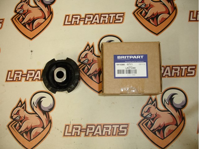 Сайлентблок переднього нижнього важеля LR025159 BRITPART