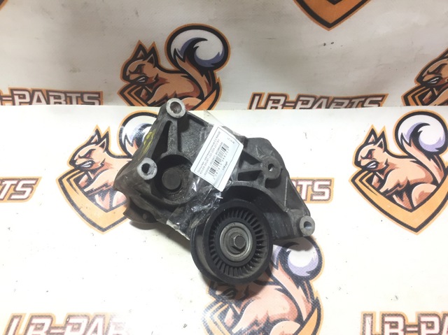 Натягувач приводного ременя LR035556 LAND ROVER